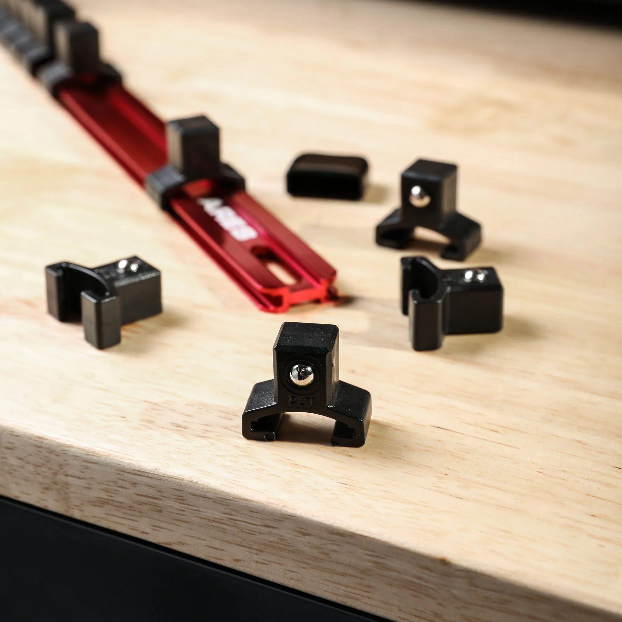 ARES 70083 - 10-Piece 1/2" Drive Socket Clip Set - Image 2