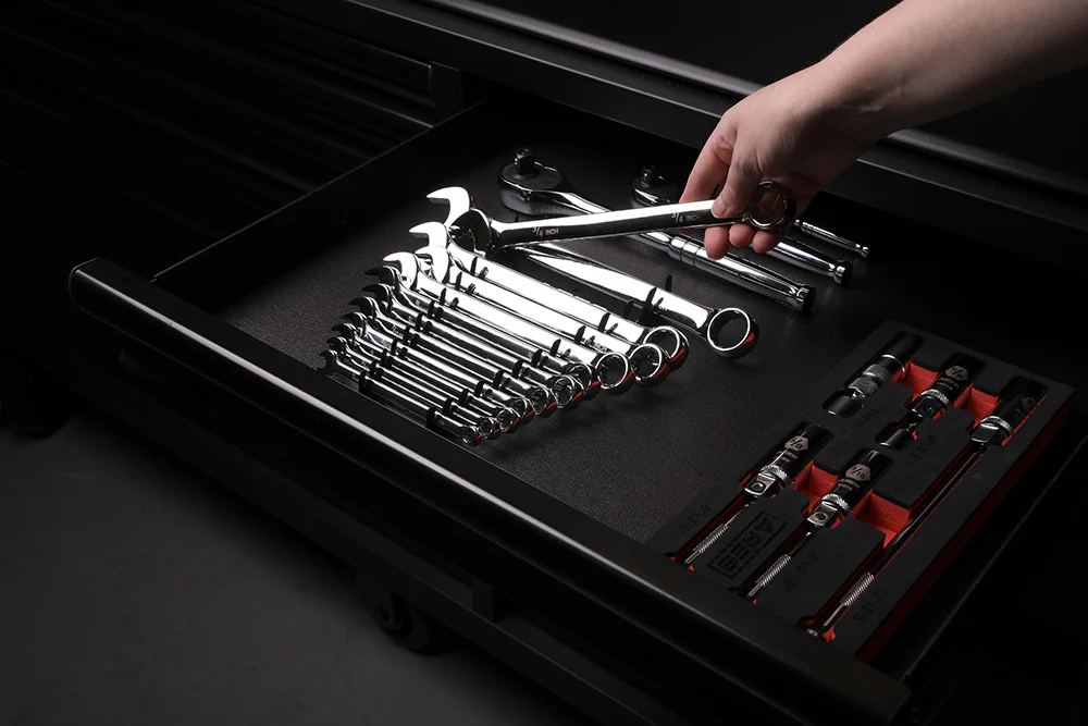 ARES 62060 - 2-Piece 12-Slot Green and Black Metal Magnetic Wrench Organizer Set - Image 2