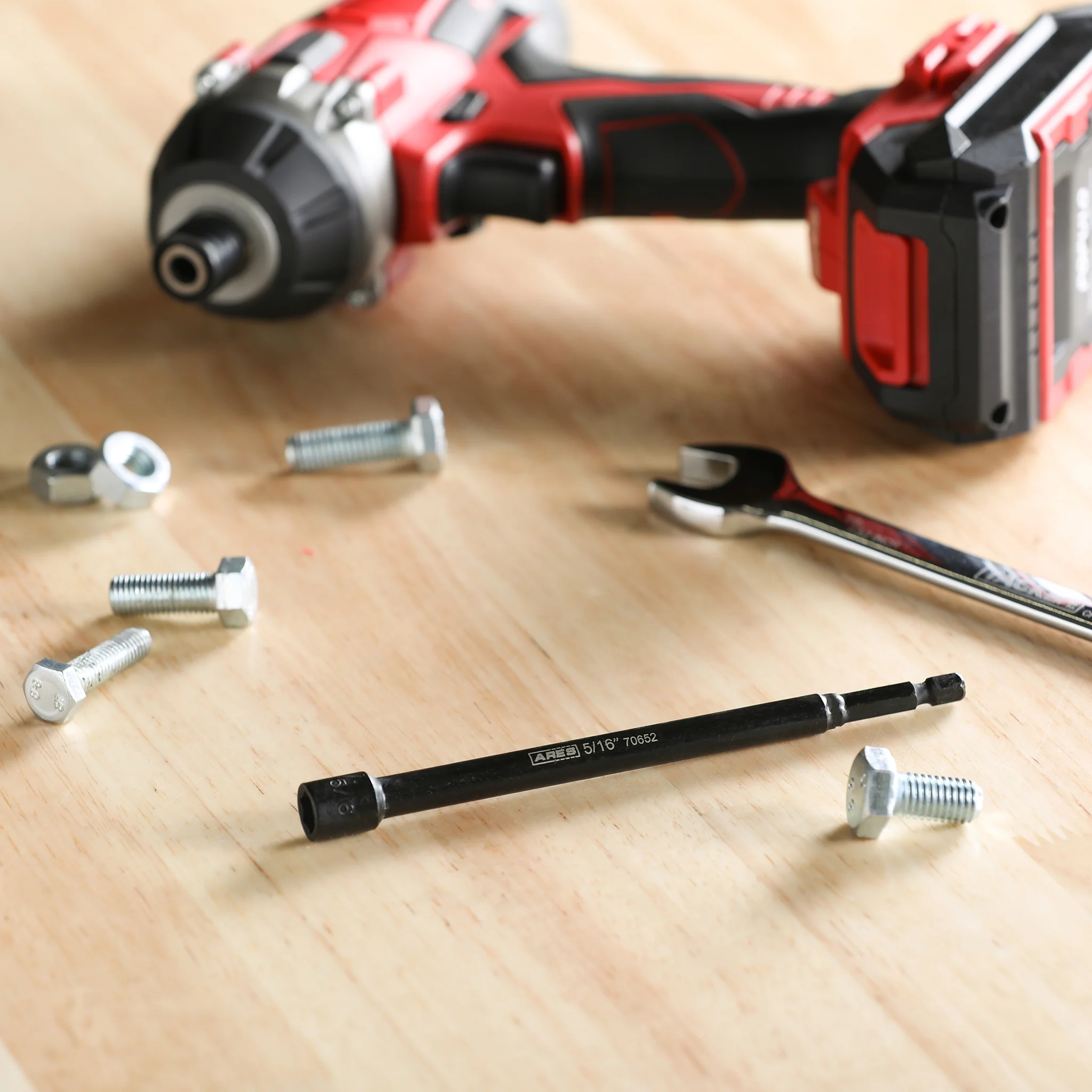 ARES 70652 - 5/16" Magnetic Impact Nut Driver - Image 4