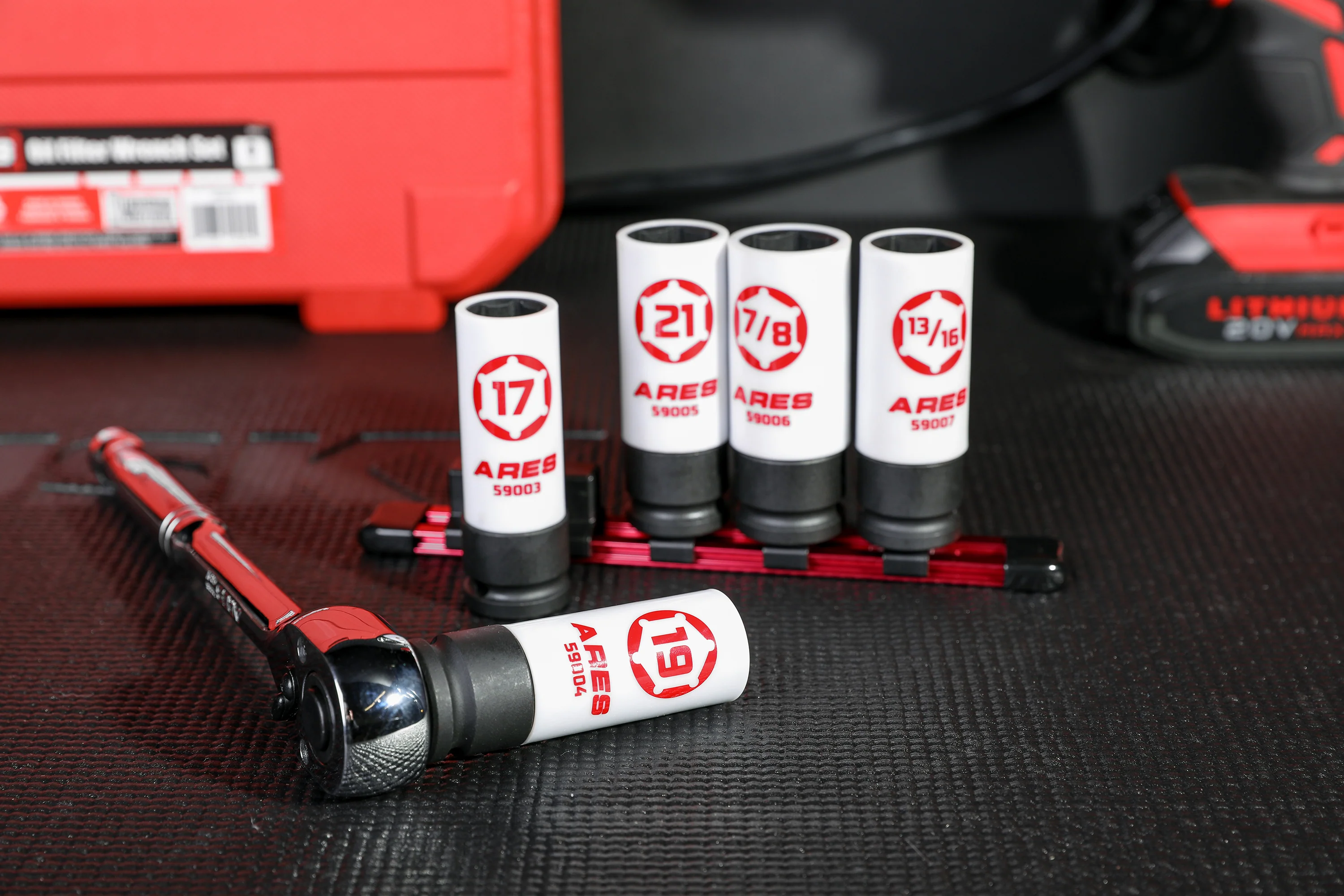 ARES 59000 - 5-Piece 1/2-inch Drive Non-Marring Impact Lug Nut Socket Set - Image 2