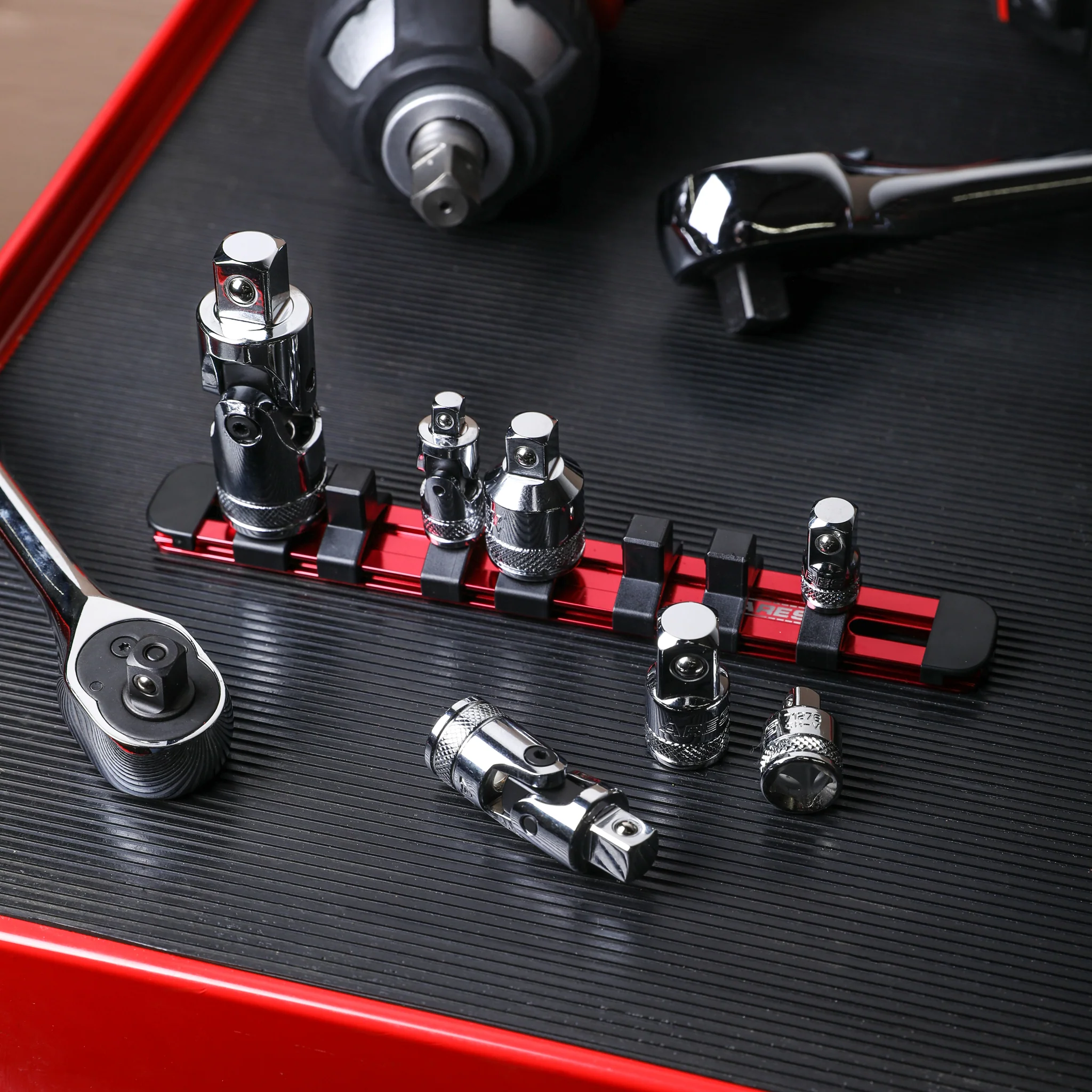 ARES 36003 - 7-Piece U-Joint and Adapter/Reducer Set - Image 10