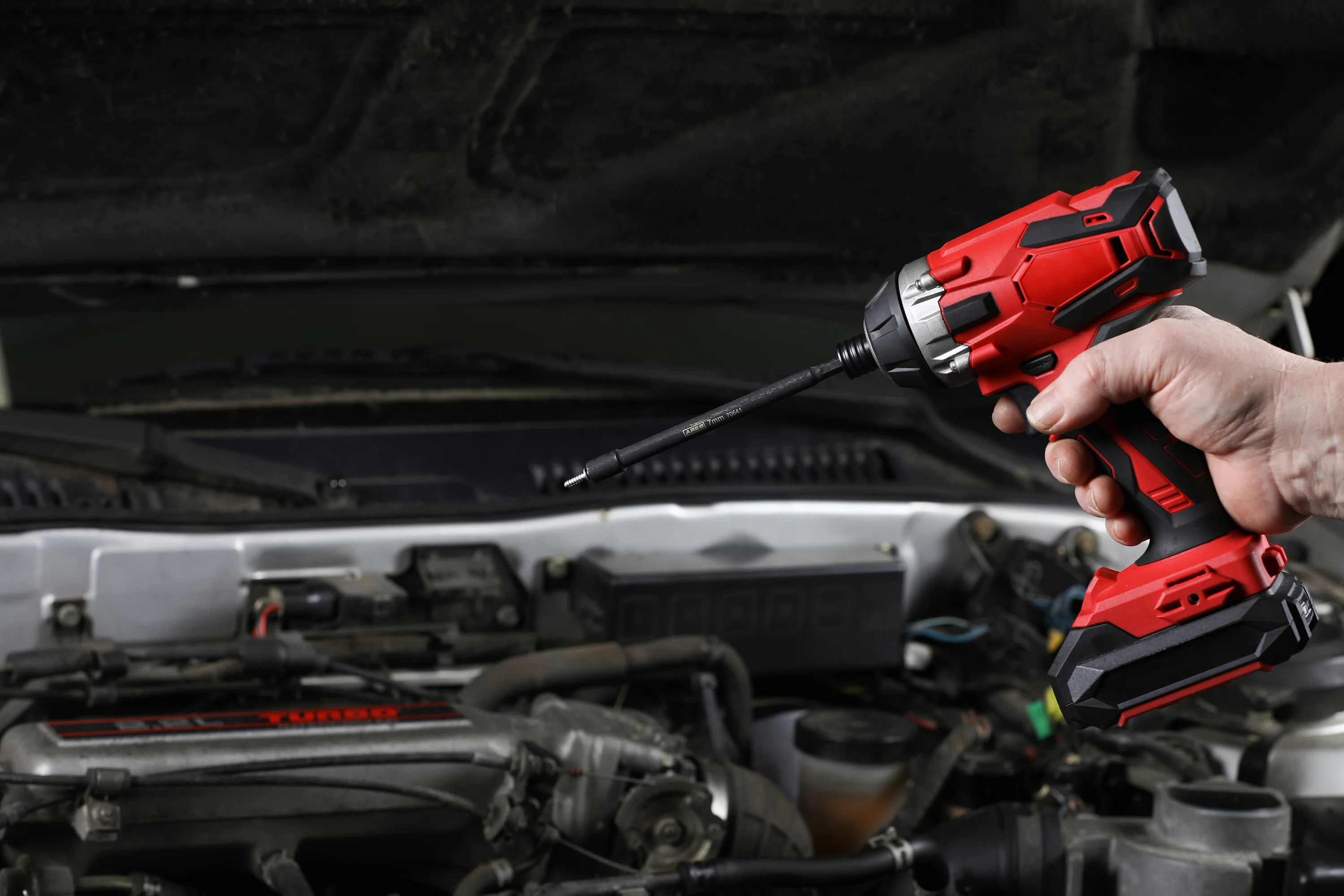 ARES 70641 - 7mm Magnetic Impact Nut Driver - Image 5