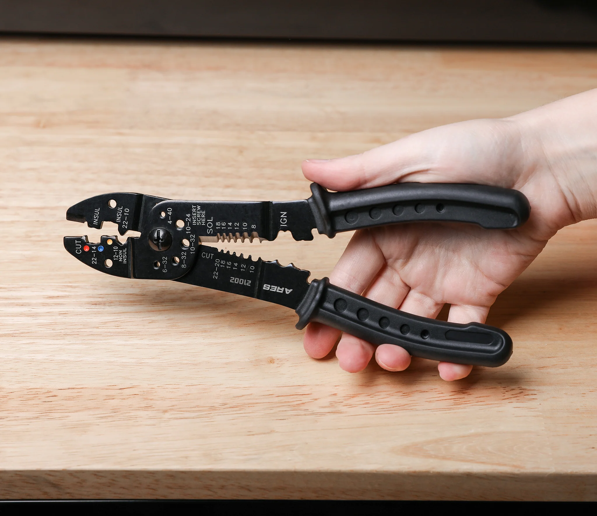 ARES 21002 - 9-inch Wire Crimper and Cutter Electrical Multi-Tool - Image 8