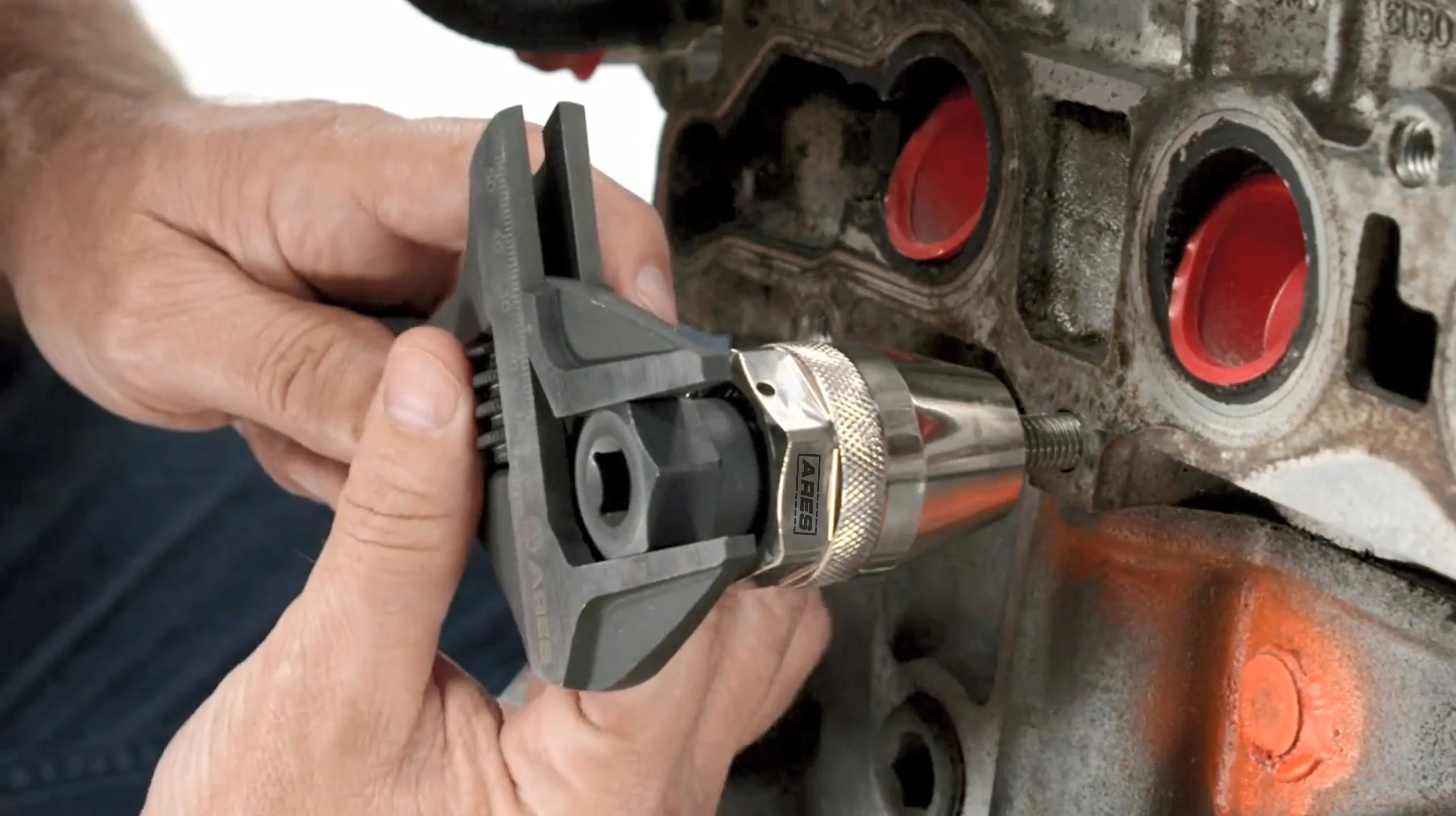 ARES 70016 - Damaged Bolt and Stud Extractor Tool - Image 2