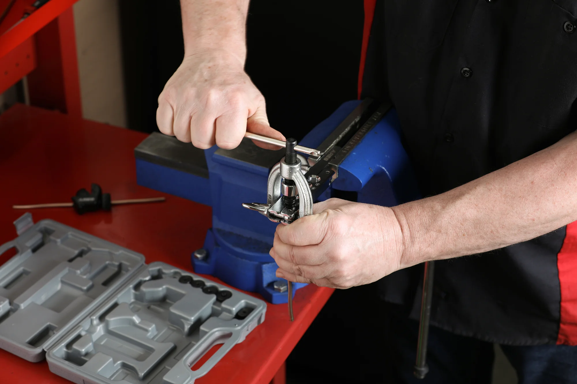 ARES 18020 - Double Flaring Tool Adapter Set - Image 7