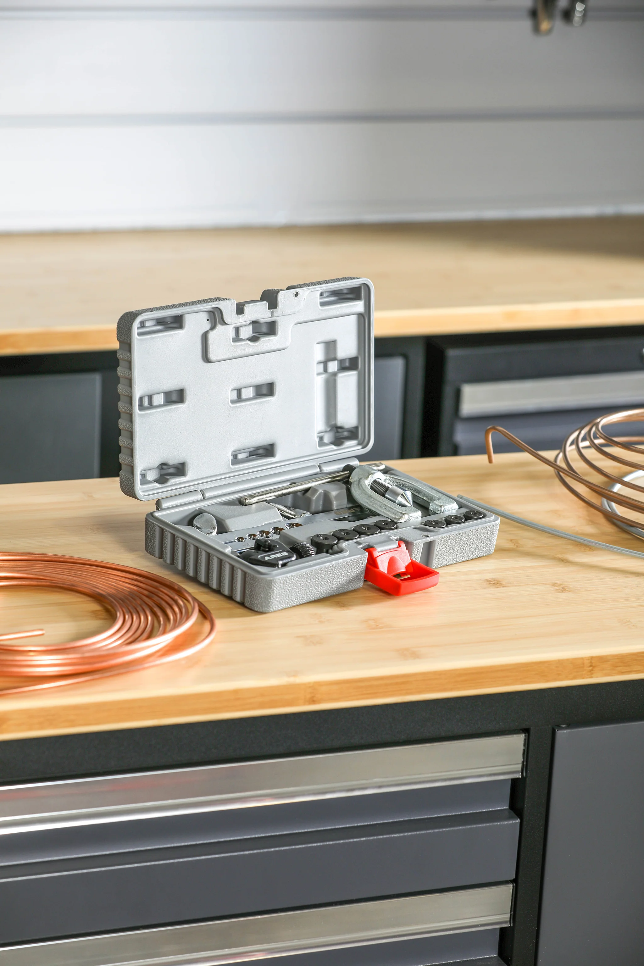 ARES 18019 - Double Flaring Tool Set with Extra Adapters - Image 8