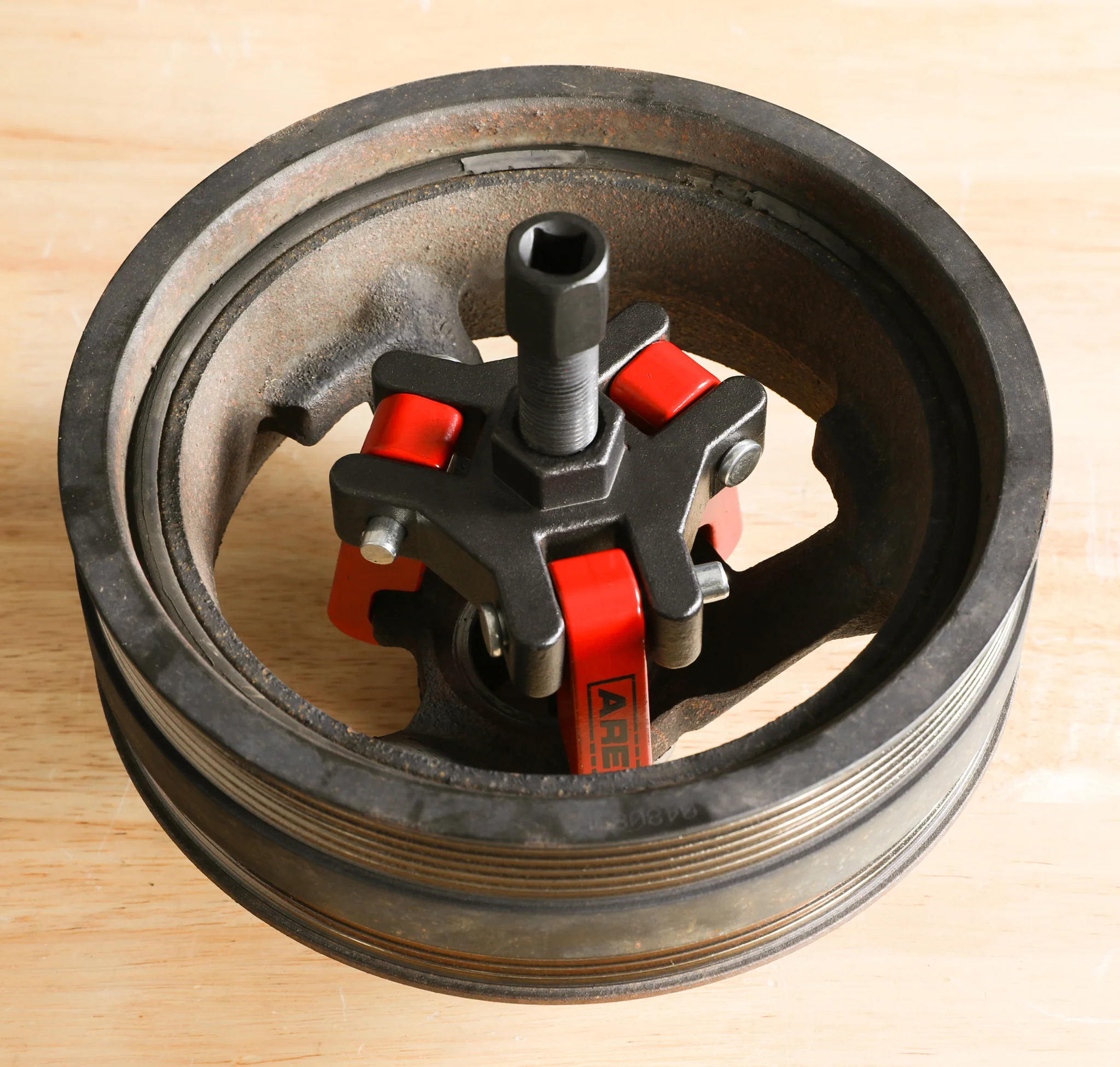 ARES 71002 - Harmonic Balancer Puller Kit - Image 10