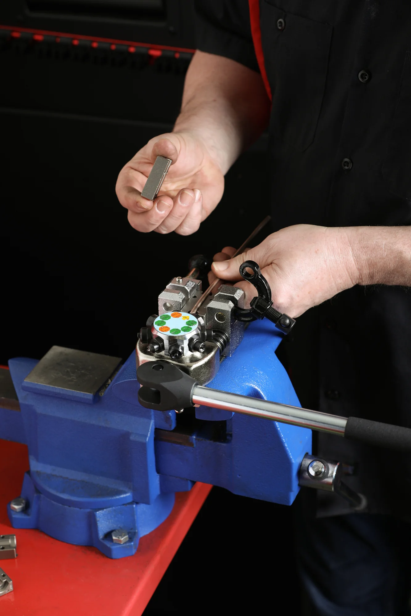 ARES 18012 - Professional Brake Line Flaring Tool - Image 11