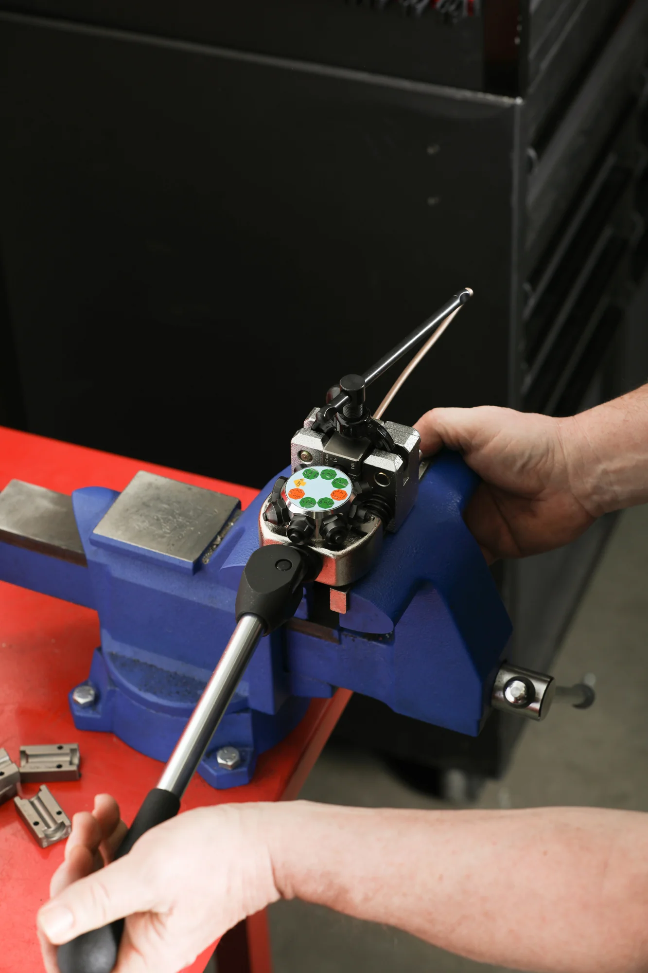 ARES 18012 - Professional Brake Line Flaring Tool - Image 12