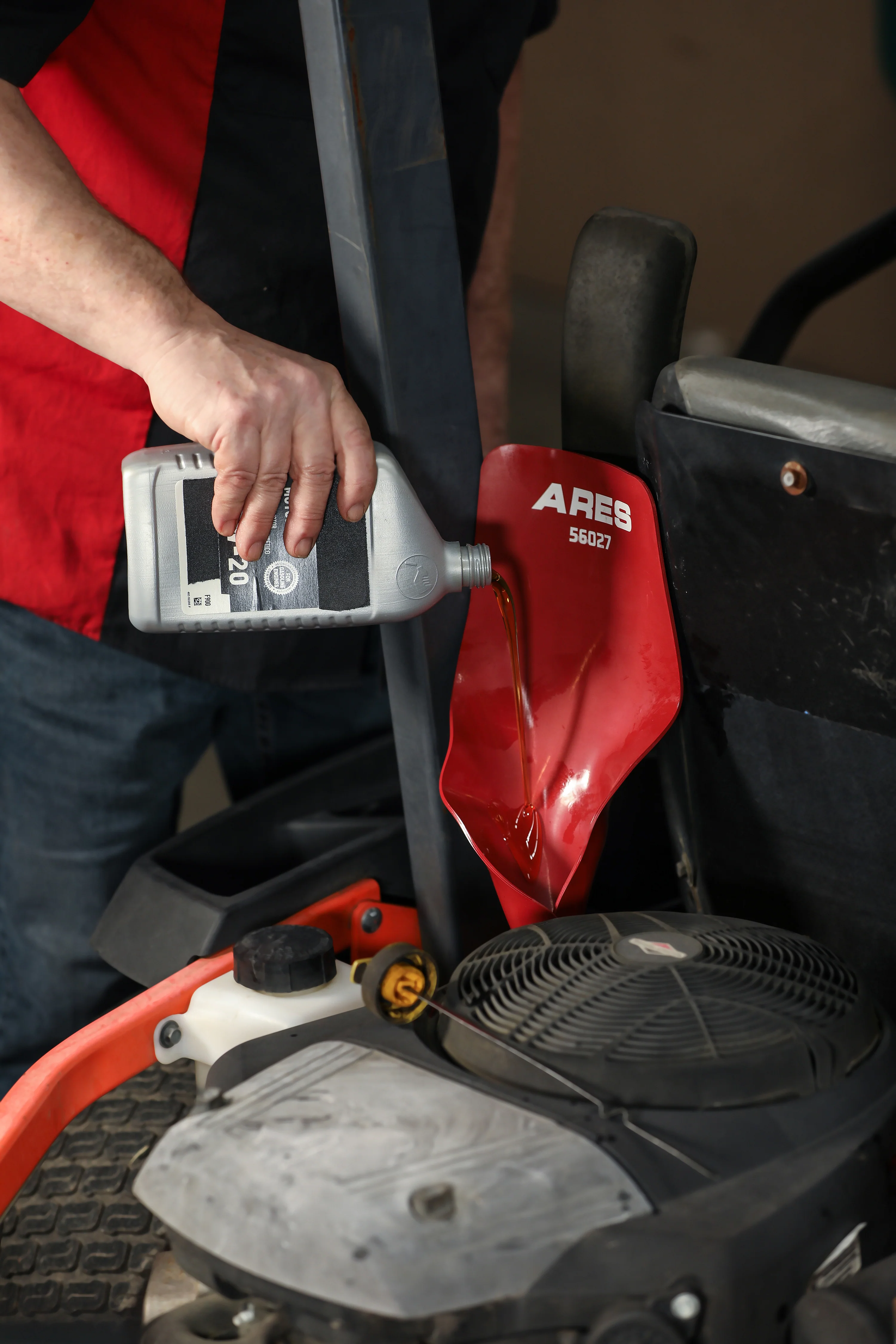 ARES 56027 - Universal Flexible Oil Funnel - Image 9